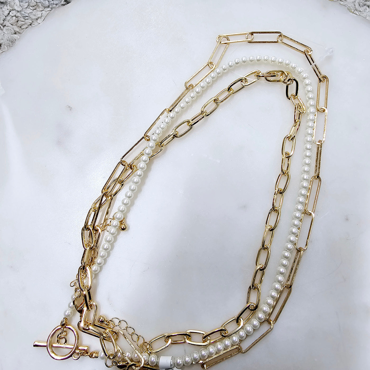 Pearl Toggle Clip Triple Necklace