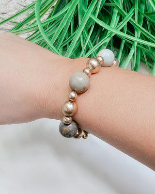 Simple Stunner Bracelet