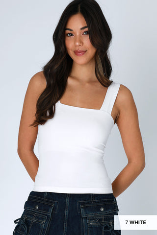 Clean Line Square Tank