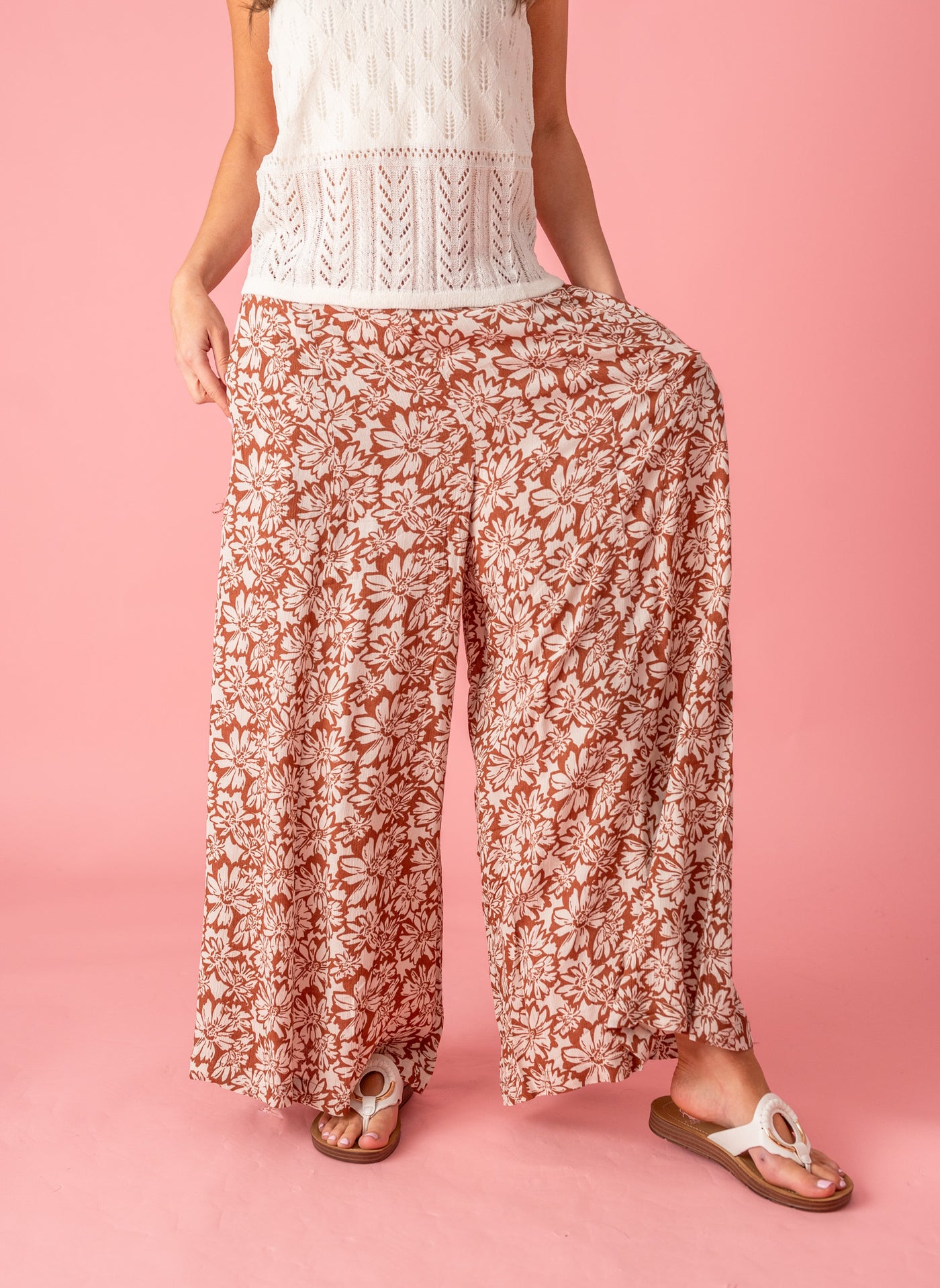 You So Daisy Cropped Print Pants