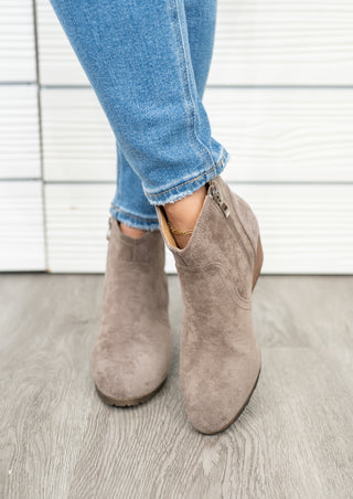 Yonder Suede Boots