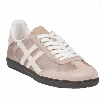 Fowler Sneaker