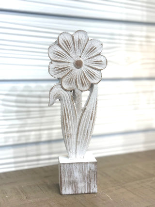 Distressed Spring Flower Wood Decor