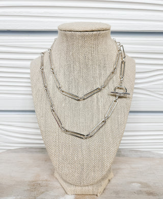 Get A Move On Toggle Chain Necklace