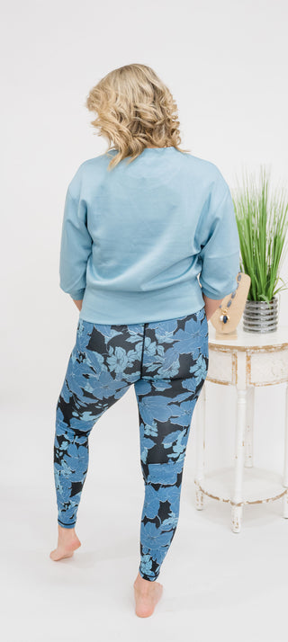 Weekend Chill Cropped Sweatshirt