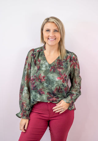 Alluring Appeal Floral Blouse - Bray and Em Boutique