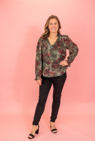 Alluring Appeal Floral Blouse - Bray and Em Boutique