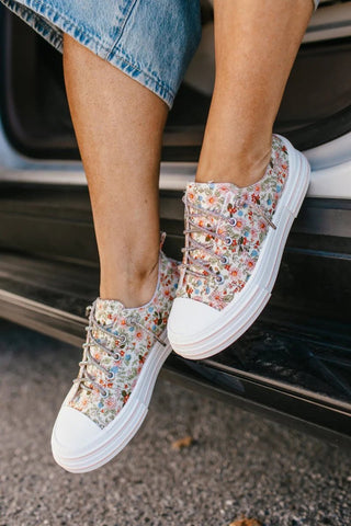 Aman Floral Sneaker - Bray and Em Boutique