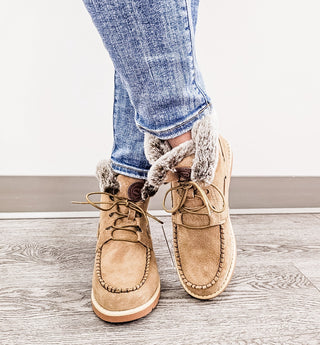 Autumn II Lace Up Boot - Bray and Em Boutique