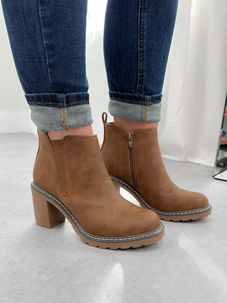 Bite Me Bootie - Dark Cognac