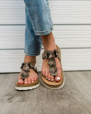 Bless Her Heart Sandals - Bray and Em Boutique