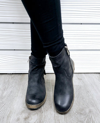 Carol Mid Shaft Boot - Bray and Em Boutique