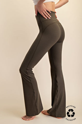Cloud Nine Flared Yoga Pants - Bray and Em Boutique