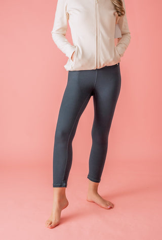 Creative Possibilities Capri Leggings - Bray and Em Boutique