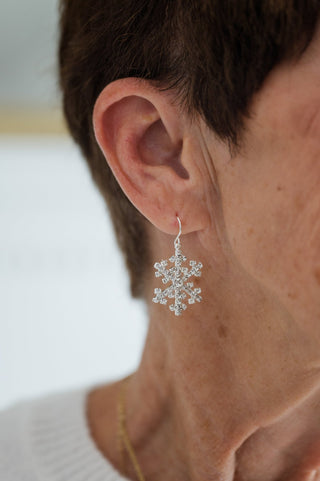 Crystal Flurry Snowflake Earring - Bray and Em Boutique