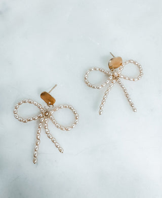 Feeling Cute Pearl Bow Earring - Bray and Em Boutique