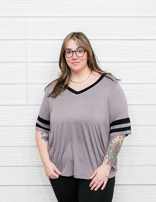 Final Sale: Monochrome Edge Shirt - Bray and Em Boutique