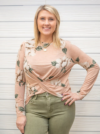 Final Sale: Peach Blossom Top - Bray and Em Boutique