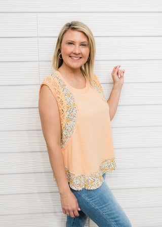 FINAL SALE POL: Floral Success Top - Bray and Em Boutique