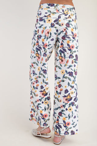 Garden Retreat Floral Pants - Bray and Em Boutique