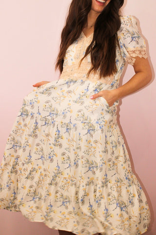 Good Choice Floral Dress - Bray and Em Boutique