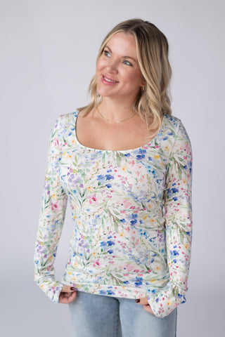 IN STOCK Alyssa Long Sleeve Top - Cottage Floral - Bray and Em Boutique