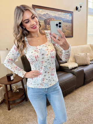 IN STOCK Alyssa Long Sleeve Top - Wildflower Gardens - Bray and Em Boutique