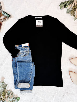 IN STOCK Larissa Long Sleeve - Black - Bray and Em Boutique