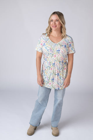 IN STOCK Sarah Ruffle Short Sleeve - Cottage Floral - Bray and Em Boutique