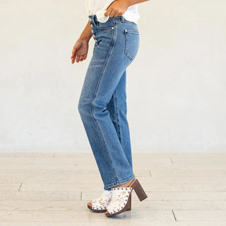 Judy Blue MR Something Amazing Straight Jean - Bray and Em Boutique