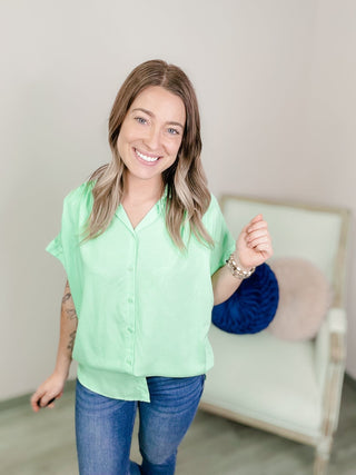 Kiss and Make Up Top - Bray and Em Boutique