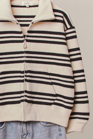 Linear Layers Zip Up Sweater - Bray and Em Boutique