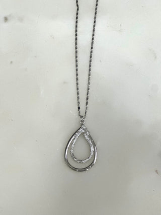Linked In Luxe Teardrop Necklace - Bray and Em Boutique