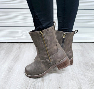Lisa Ladies Casual Boot - Bray and Em Boutique