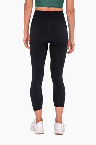 Manhattan Ultra Form HW 7/8 Leggings - Bray and Em Boutique