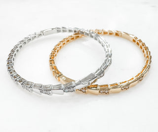 Pack Your Bags Bangle - Bray and Em Boutique