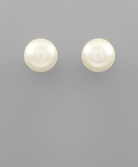 Pearl Post Earrings - Bray and Em Boutique