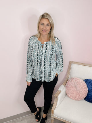 Pretty Appearances Blouse - Bray and Em Boutique