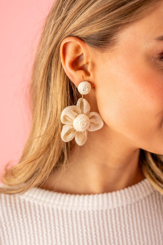 Raffia Flower Earring - Bray and Em Boutique