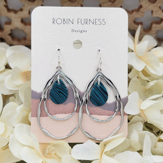 Reach Out To Me Earrings - Bray and Em Boutique