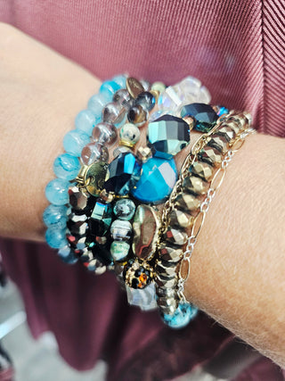 ARRAY SURPRISE STACK