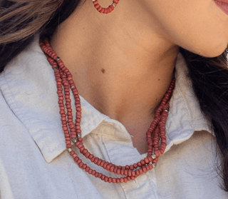 Sachi Chromatic Hues Short Multi - Strand Necklace - Bray and Em Boutique