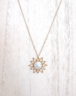 Sun Kissed Sun Necklace - Bray and Em Boutique