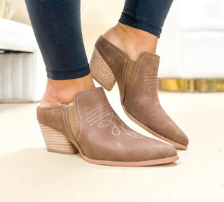 Toe Tapper Slide - In Bootie - Bray and Em Boutique