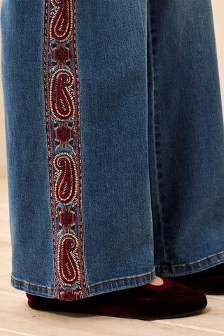 TRIBAL: Audrey Paisley Wide Leg Jean