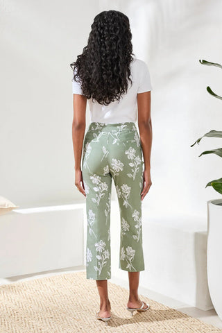 Tribal Printed Bengaline Pull - On Capri Pants - Bray and Em Boutique