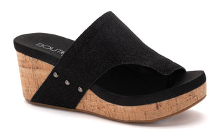 The Flirty Wedge