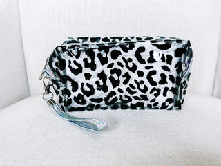 Vinyl Zipper Wristlet Pouch