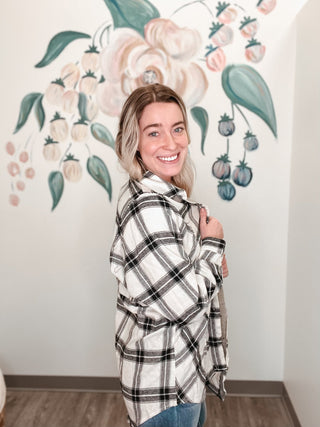 Be My Guest Flannel - Bray and Em Boutique