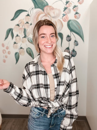 Be My Guest Flannel - Bray and Em Boutique